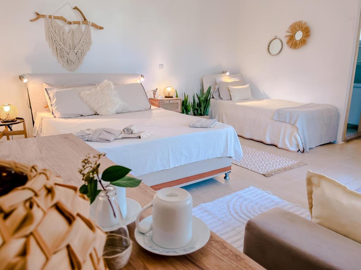Oase Garden Hotel Чирали Екстериор снимка