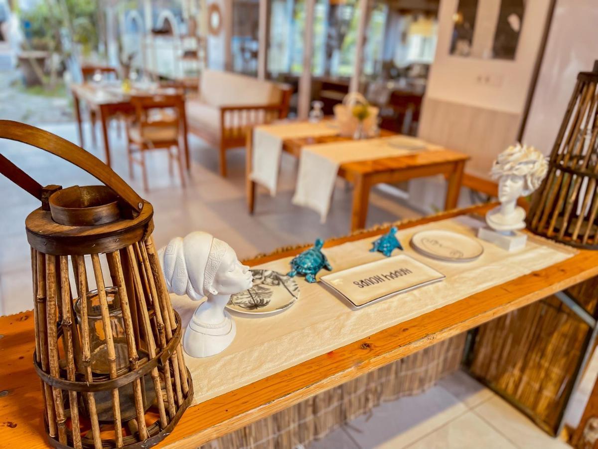 Oase Garden Hotel Чирали Екстериор снимка